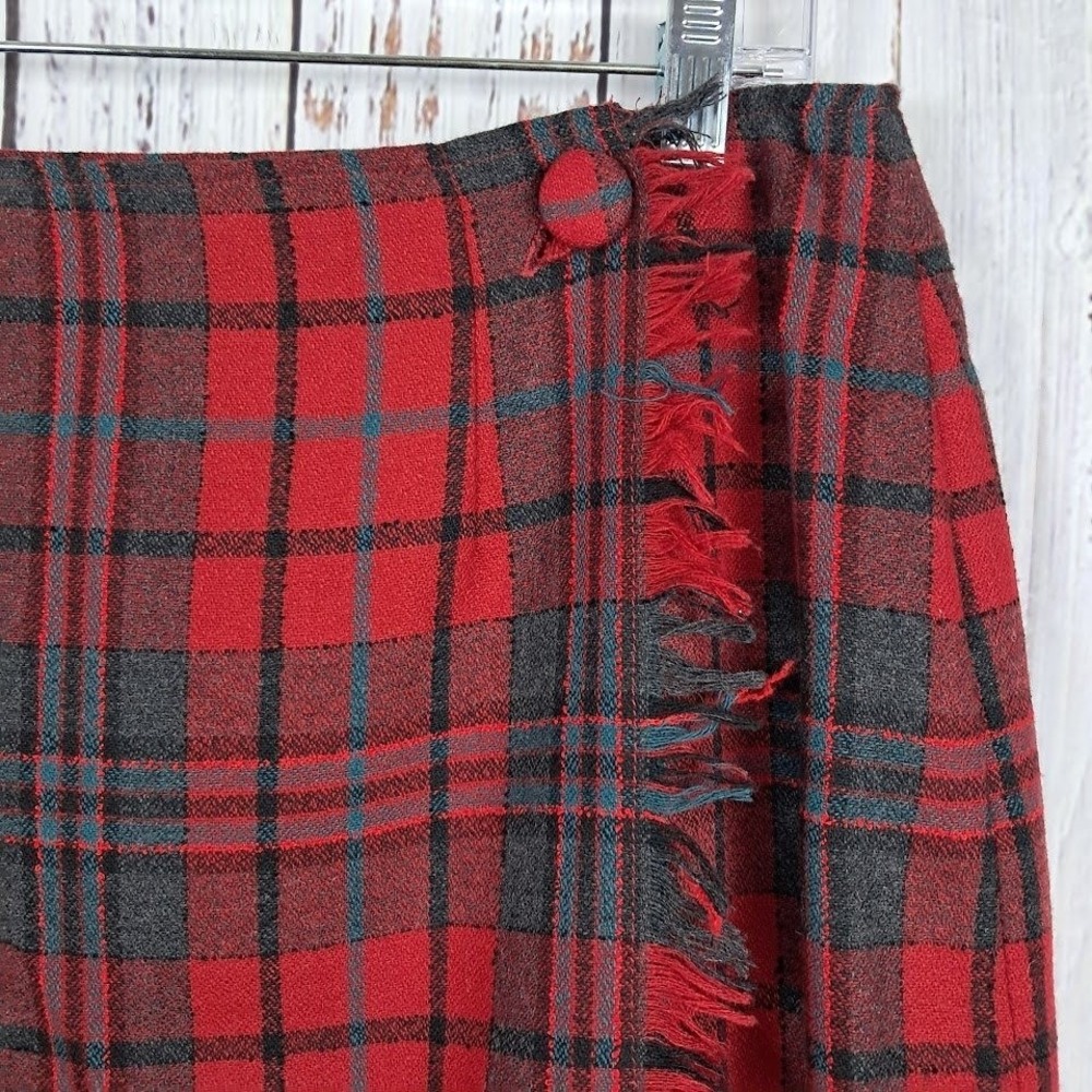 Vintage FORENZA 14 Red Blue Tartan Plaid Wool Blend‎ Fringed Wrap Skirt - Picture 2 of 7